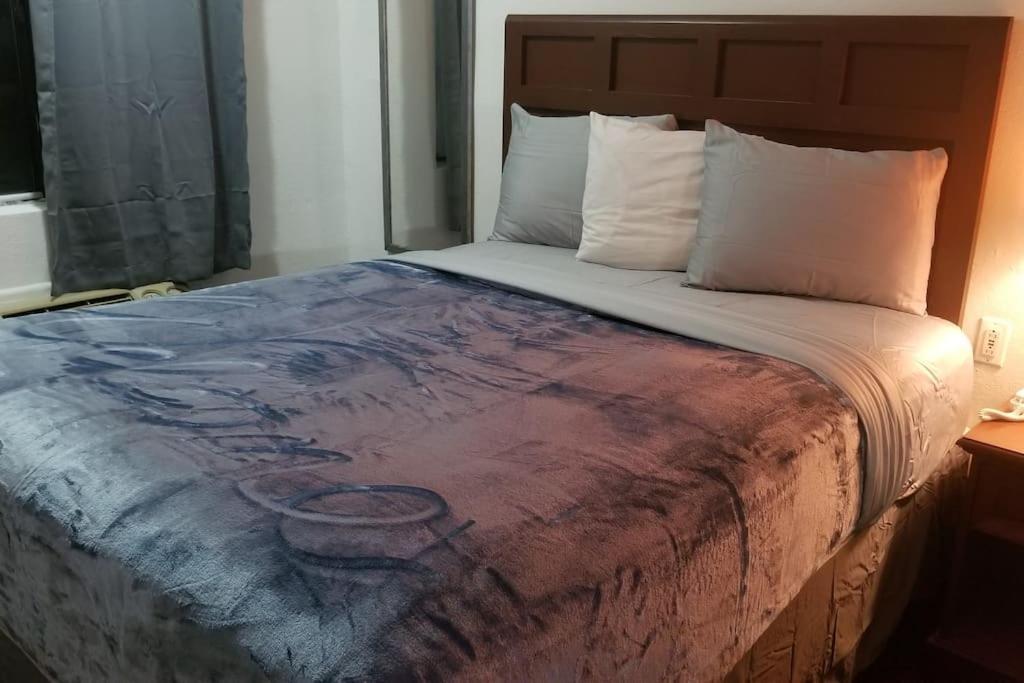 Osu King Bed Hotel Room 109 Wi-Fi Booking Stillwater Exteriér fotografie